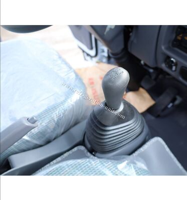 Isuzu 100p 일본 브랜드 트럭 차시 4.1m 길이 냉장고 박스 THERMO KING 냉장고 RV380V 4X2 미니 3톤 2톤 냉장고 냉장고 트럭