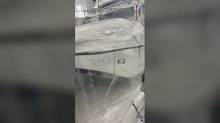 THERMO KING T-580E 냉동 장치는 신선한 냉각을 위해 TK16 압축기를 사용합니다. TK374 엔진